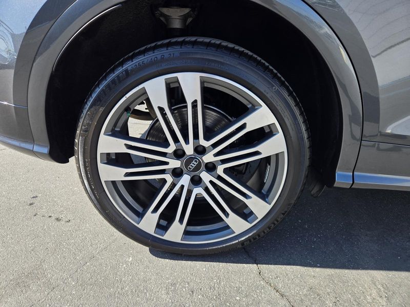 2020 Audi SQ5 Premium photo 32