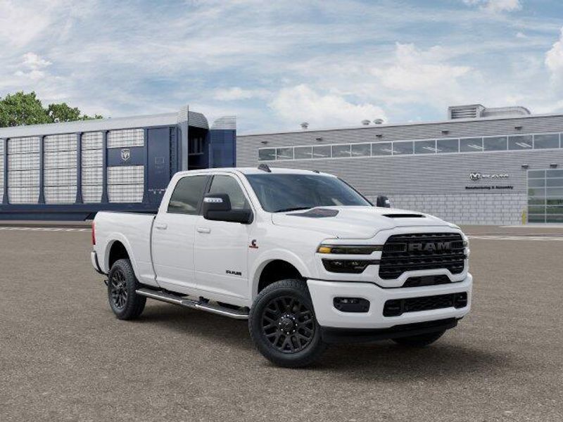 New 2027 RAM 2500 Limited Crew Cab 4x4 6
