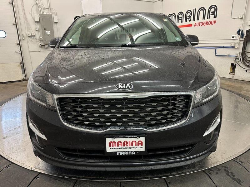 2021 Kia Sedona LXImage 10