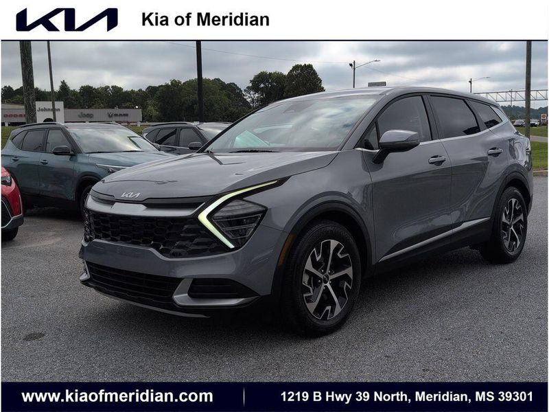 Used 2024 Kia Sportage EXImage 1