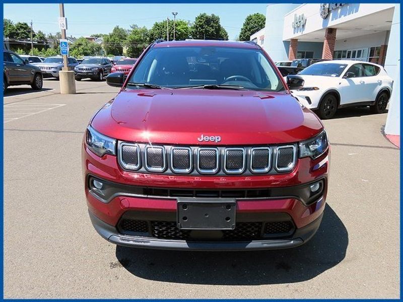 2022 Jeep Compass Latitude LuxImage 3