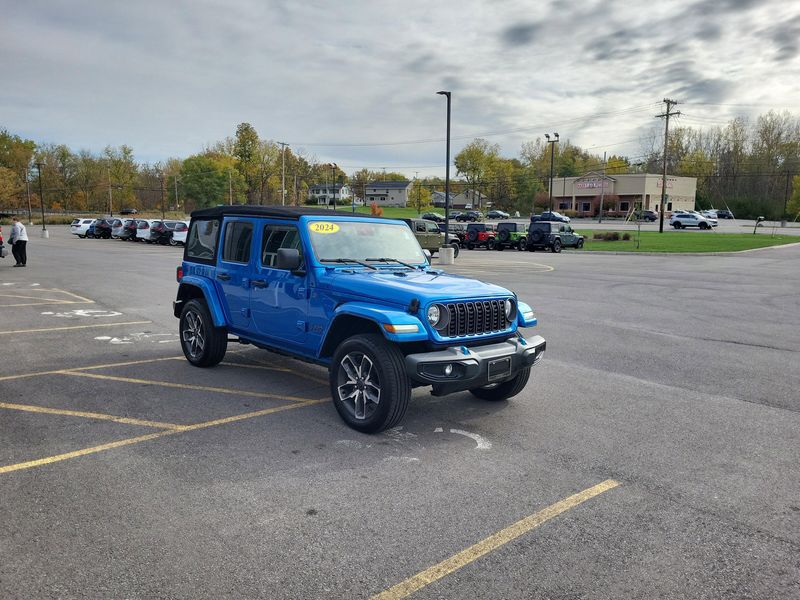 Used 2024 Jeep Wrangler 4xE Sport SImage 22