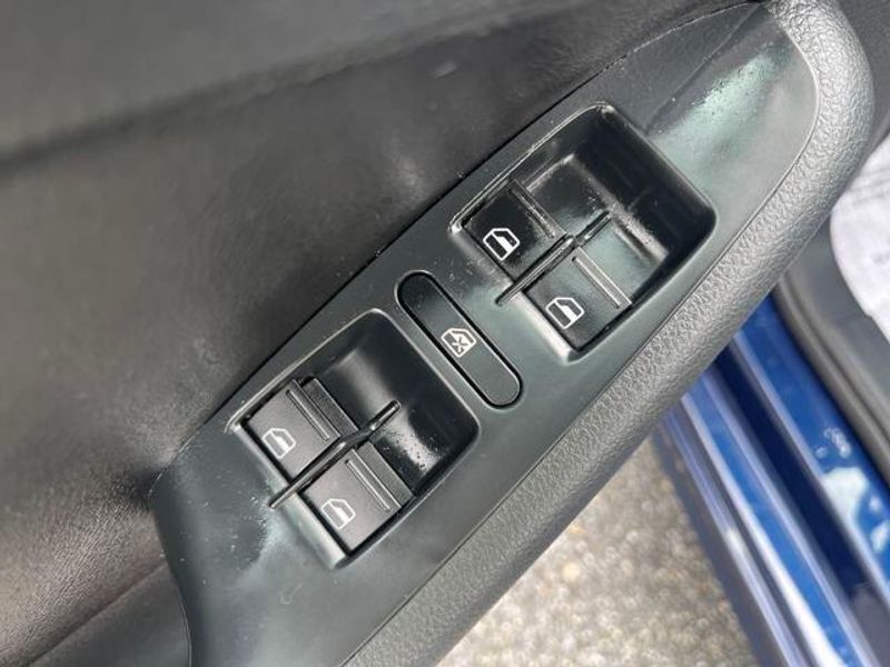 2011 Volkswagen Jetta SEL