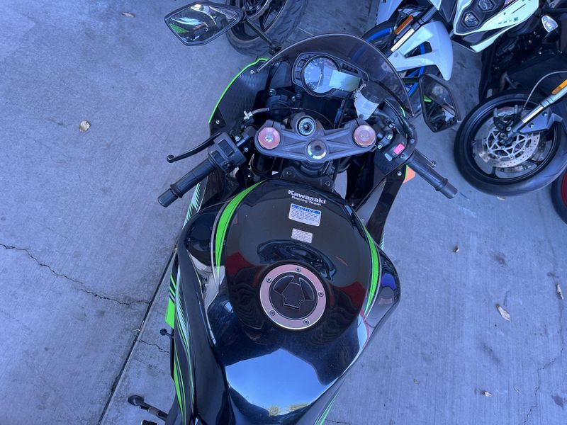 Used 2017 Kawasaki NINJA ZX-6R KRT EDITION Image 15