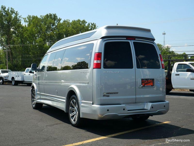 Used 2020 Chevrolet Express Cargo Image 7