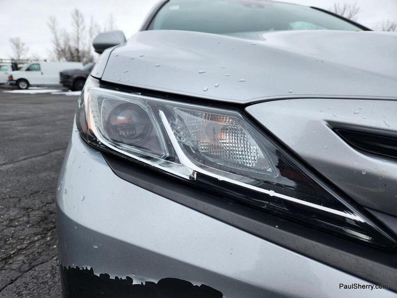 Used 2020 Toyota Camry SE