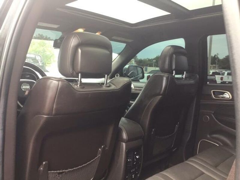 Used 2014 Jeep Grand Cherokee SummitImage 16