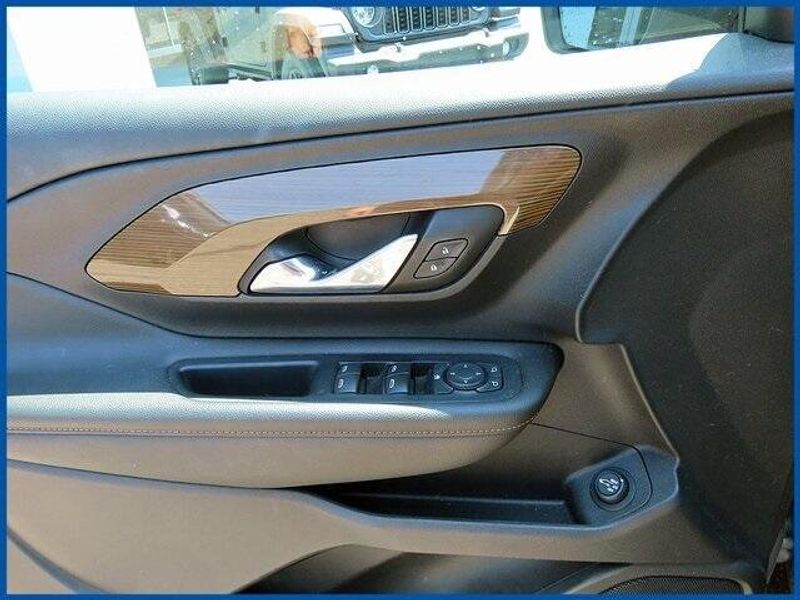 2020 GMC Terrain SLEImage 12
