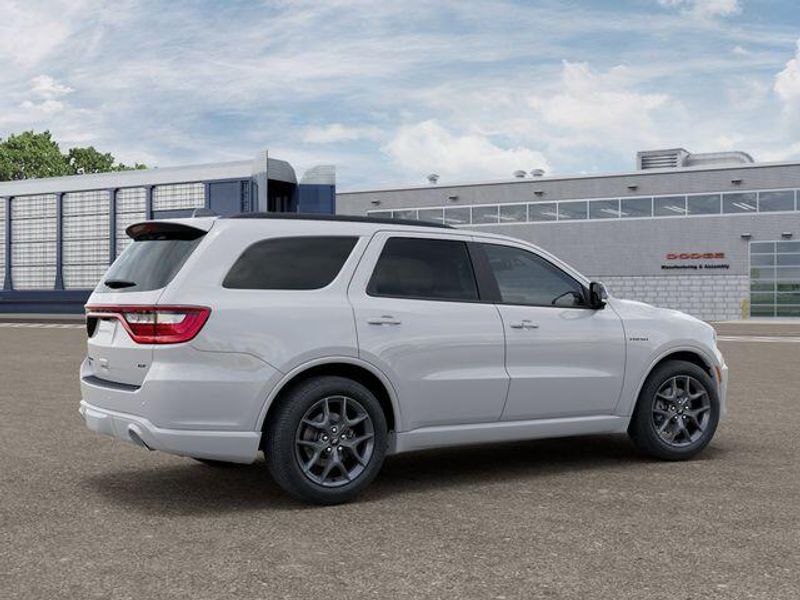 New 2026 Dodge Durango Gt Plus Awd Hemi V8Image 4