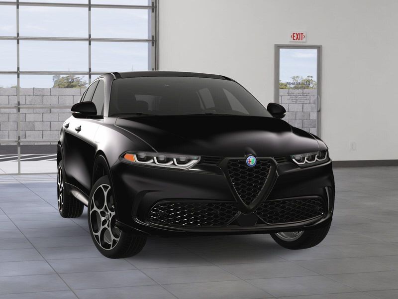 New 2025 Alfa Romeo Tonale AwdImage 29