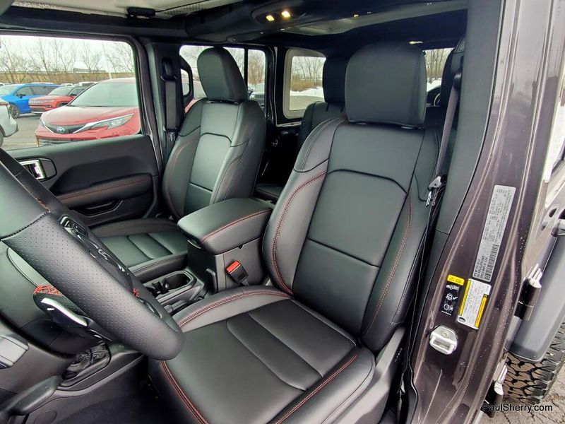 New 2026 Jeep Wrangler 4-door Moab 392