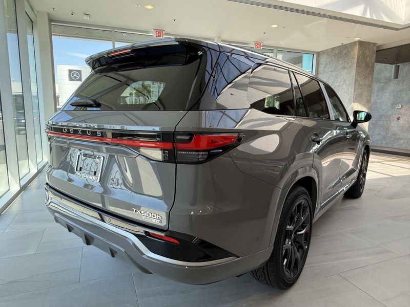 2025 LEXUS TX 500 500h F SPORT PremiumImage 10