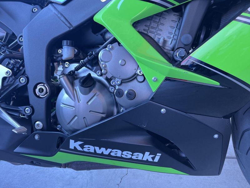 Used 2017 Kawasaki NINJA ZX-6R KRT EDITION Image 25