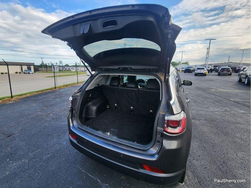 Used 2022 Jeep Compass Limited