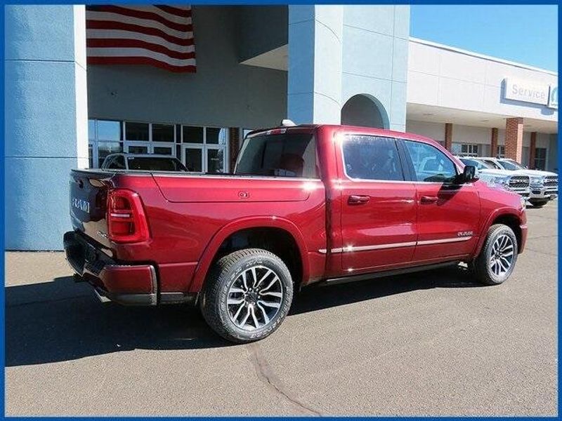 2025 RAM 1500 LimitedImage 7