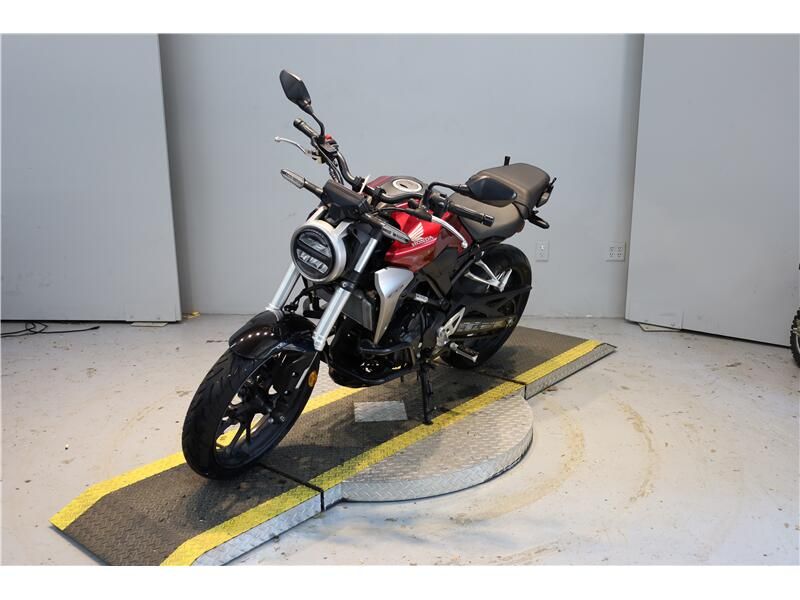Used 2019 Honda CB300R Image 16