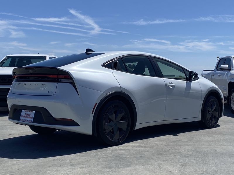 New 2026 Toyota Prius Image 3
