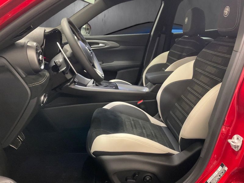 New 2026 Alfa Romeo Tonale Sport Speciale AwdImage 3