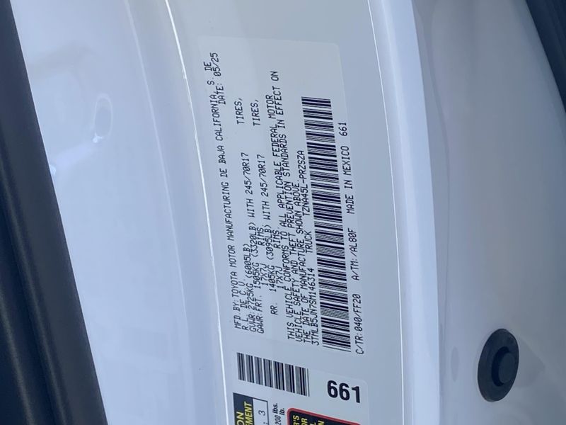 New 2025 Toyota Tacoma SR5Image 20