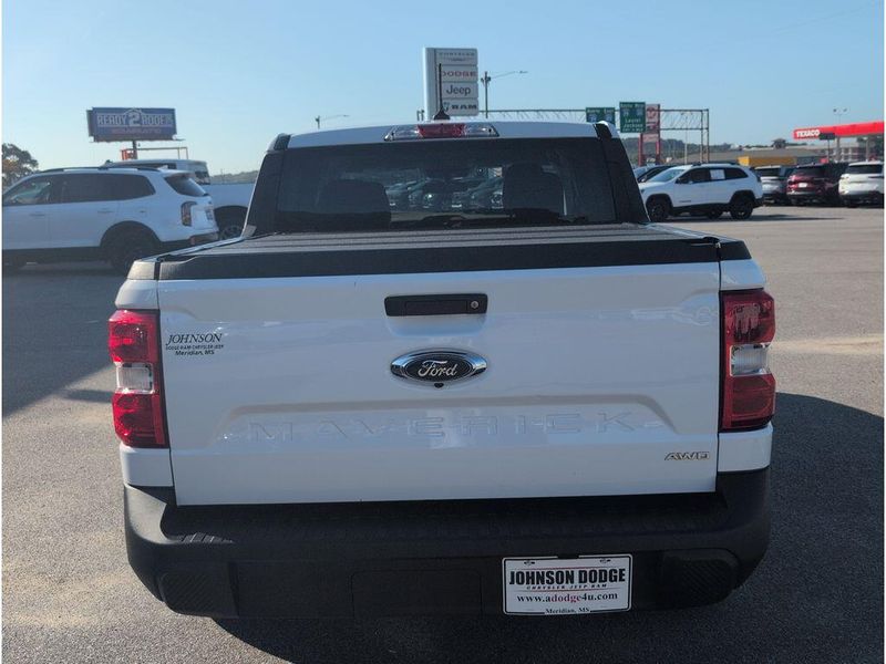 Used 2022 Ford Maverick XLImage 4