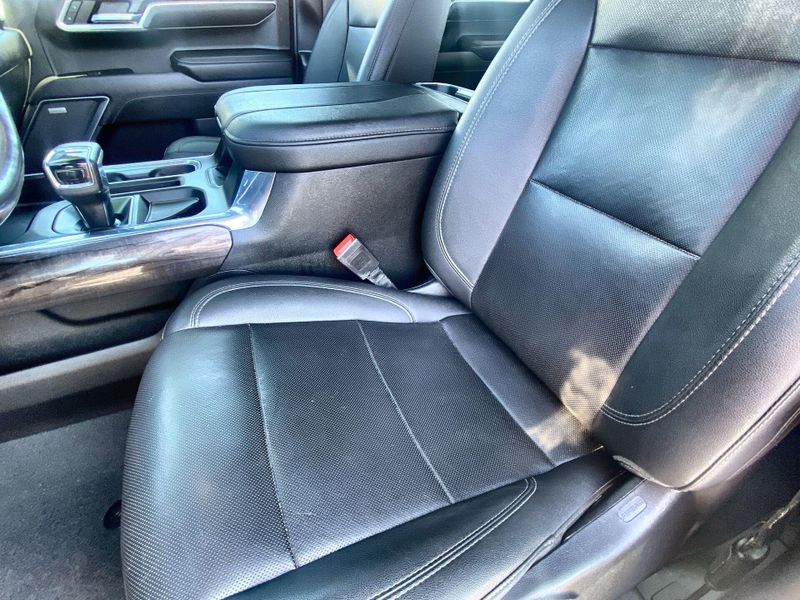 2023 Chevrolet Silverado 1500 LTZImage 19