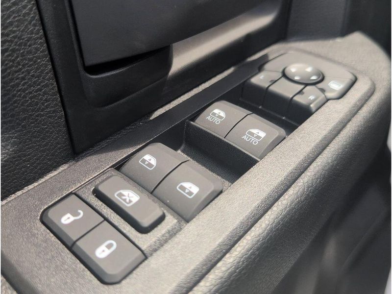 2025 RAM 5500 Tradesman Chassis Crew Cab 4x4 60
