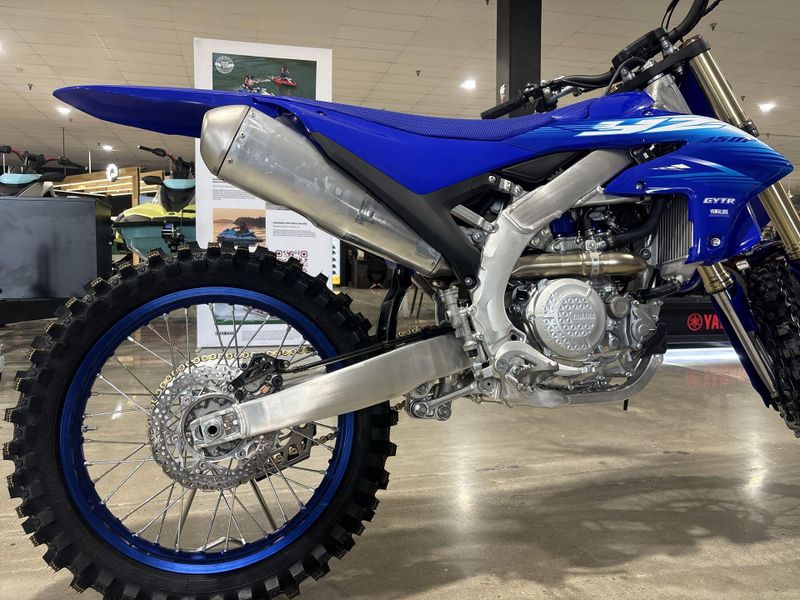 New 2027 Yamaha YZ450F Image 16