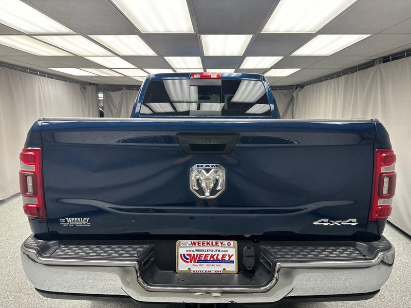 2021 RAM 2500 TradesmanImage 3