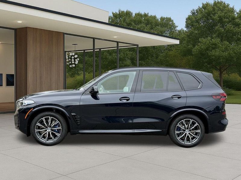 New 2026 BMW X5 M60iImage 11