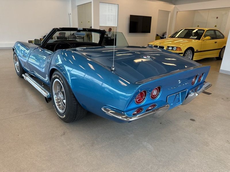 1969 CHEVROLET Corvette ConvertibleImage 10