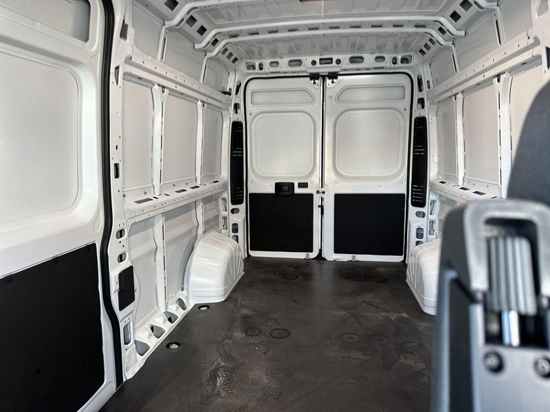 New 2025 RAM Promaster 2500 Tradesman Cargo Van High Roof 159