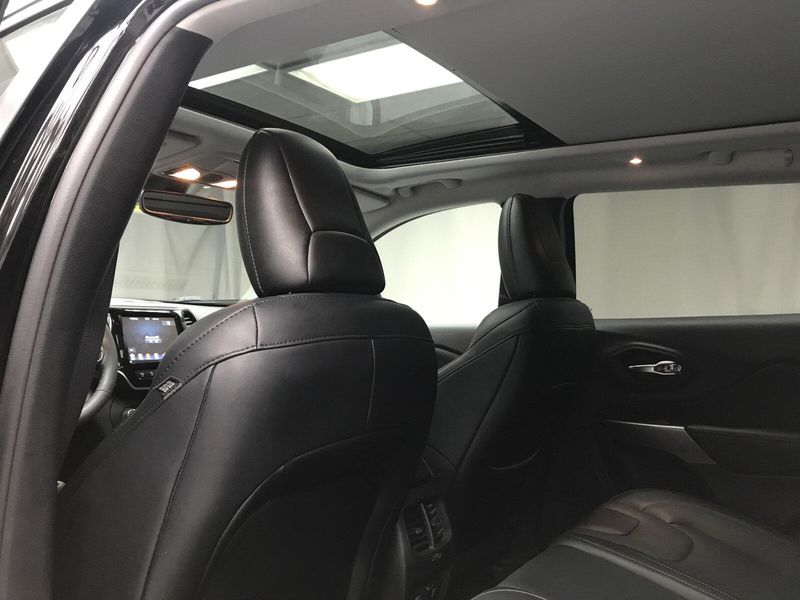 2022 Jeep Cherokee LimitedImage 14