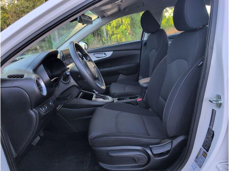 Used 2024 Kia Forte LXSImage 10
