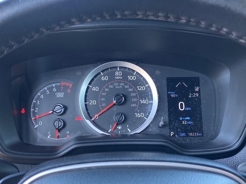 Used 2022 Toyota Corolla SE NightshadeImage 28