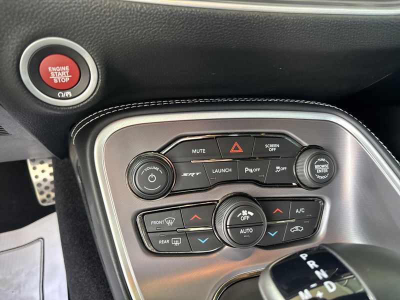 Used 2021 Dodge Challenger SRT HellcatImage 23