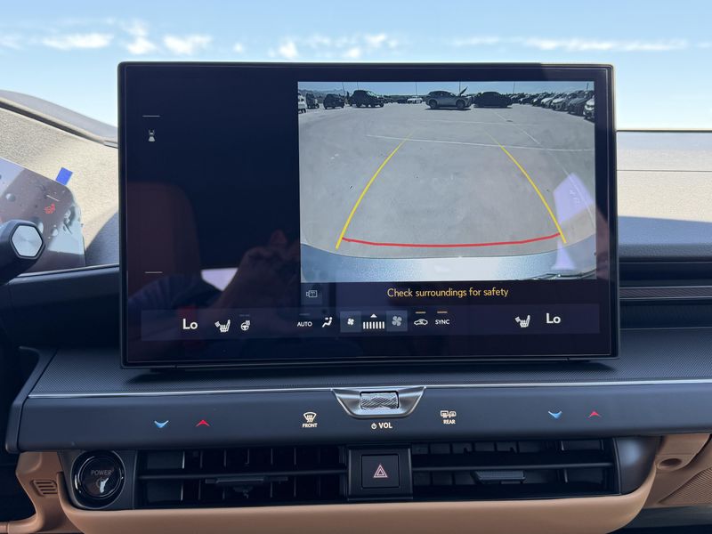 New 2026 Lexus ES 350e PremiumImage 28