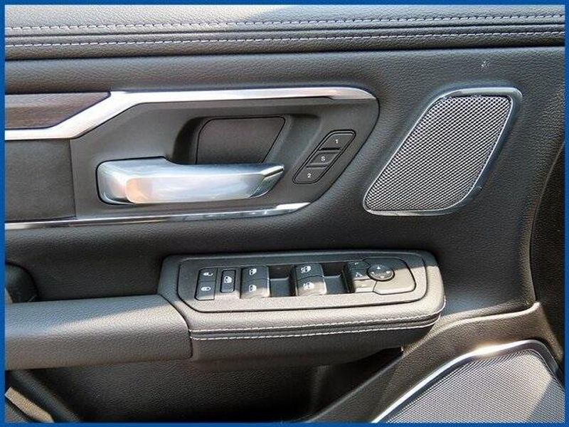 2025 RAM 1500 LaramieImage 12