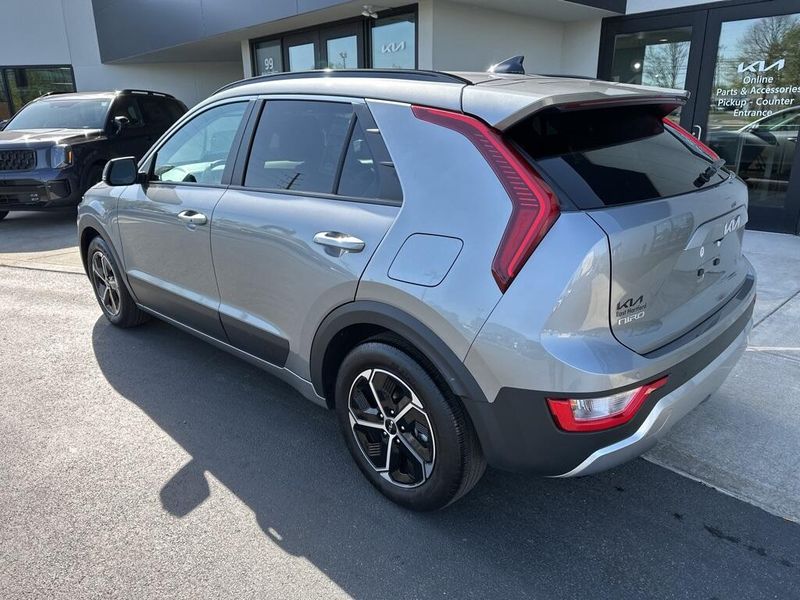 2023 Kia Niro EXImage 7