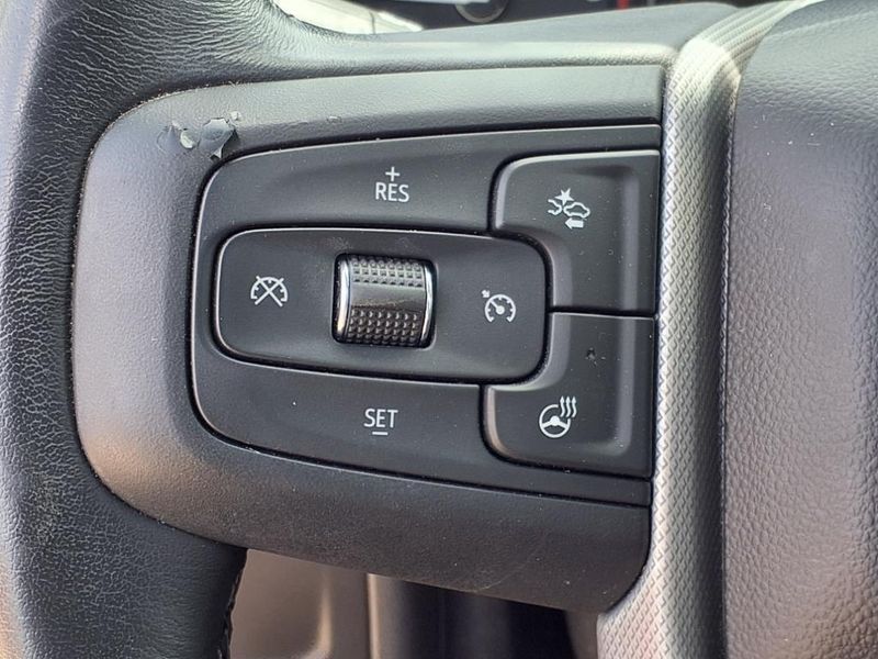 2021 GMC Yukon XL DenaliImage 21