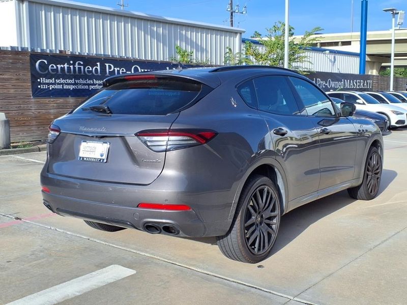 Used 2022 Maserati Levante GTImage 4