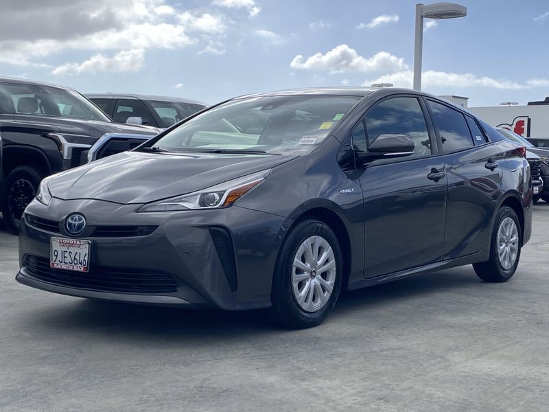 Used 2020 Toyota Prius LEImage 6