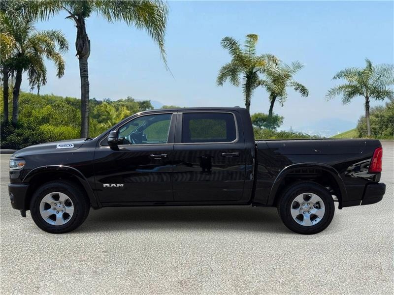 New 2026 RAM 1500 Big Horn Crew Cab 4x2 5'7' Box