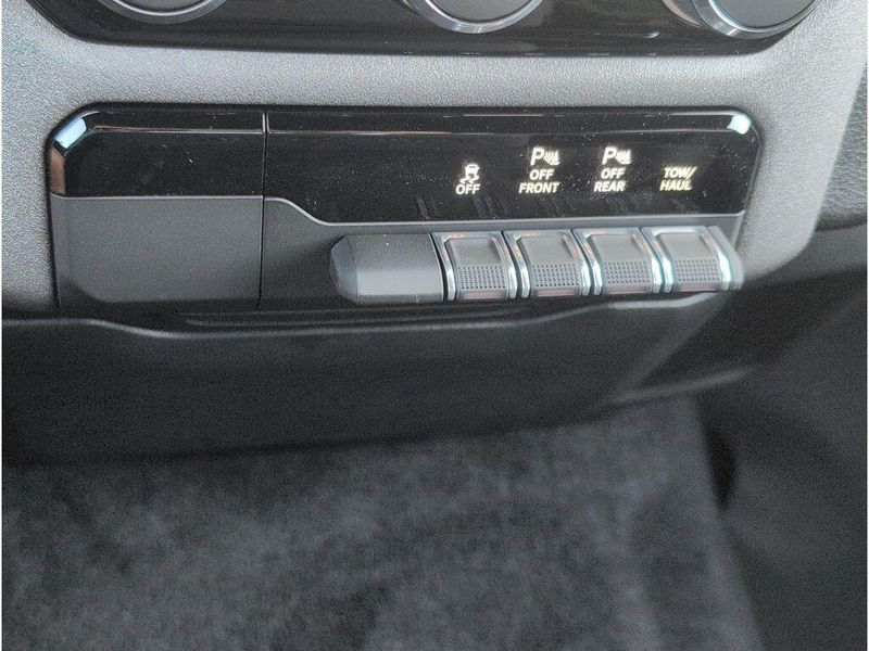 New 2026 RAM 1500 Tradesman Crew Cab 4x4 5