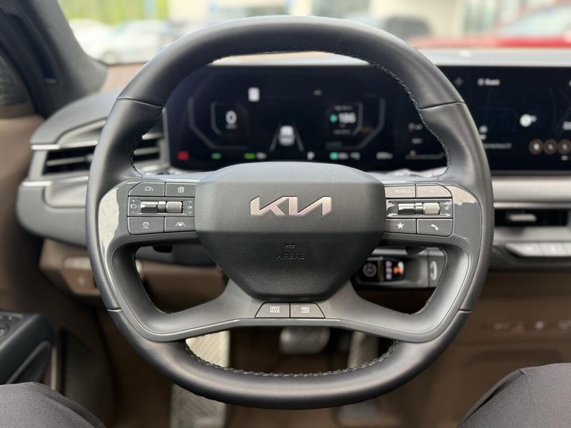 2024 Kia EV9 GT-LineImage 25