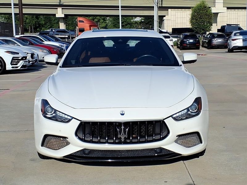 Used 2022 Maserati Ghibli Modena Q4Image 10