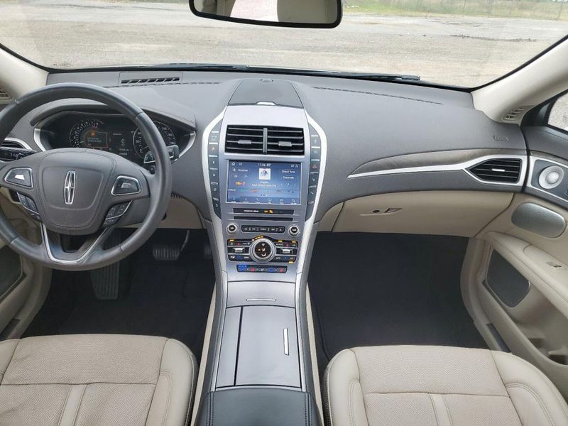 2020 Lincoln MKZ Reserve in a BROWN exterior color. Johnson Dodge 601-693-6343 pixelmotiondemo.com 