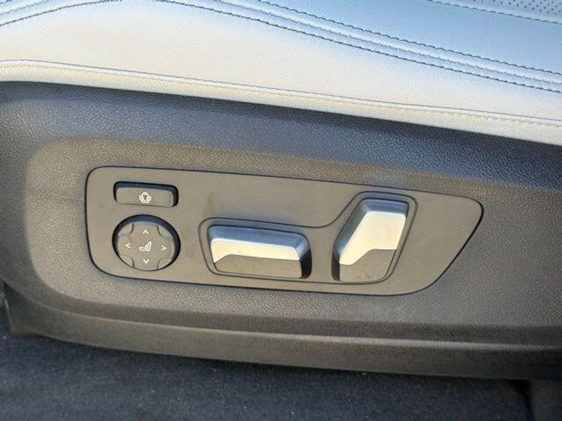 New 2026 BMW X5 xDrive40iImage 19