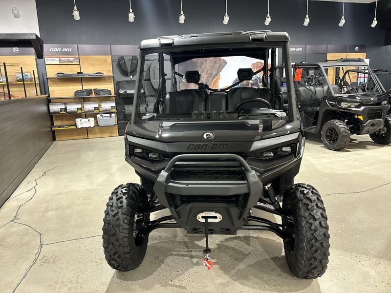 New 2026 Can-Am DEFENDER MAX XT HD11 WITH 10.25 IN. INFOTAINMENT Image 10