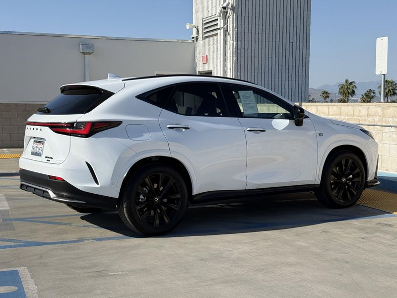Used 2025 Lexus NX 450h+ F SPORT HandlingImage 11