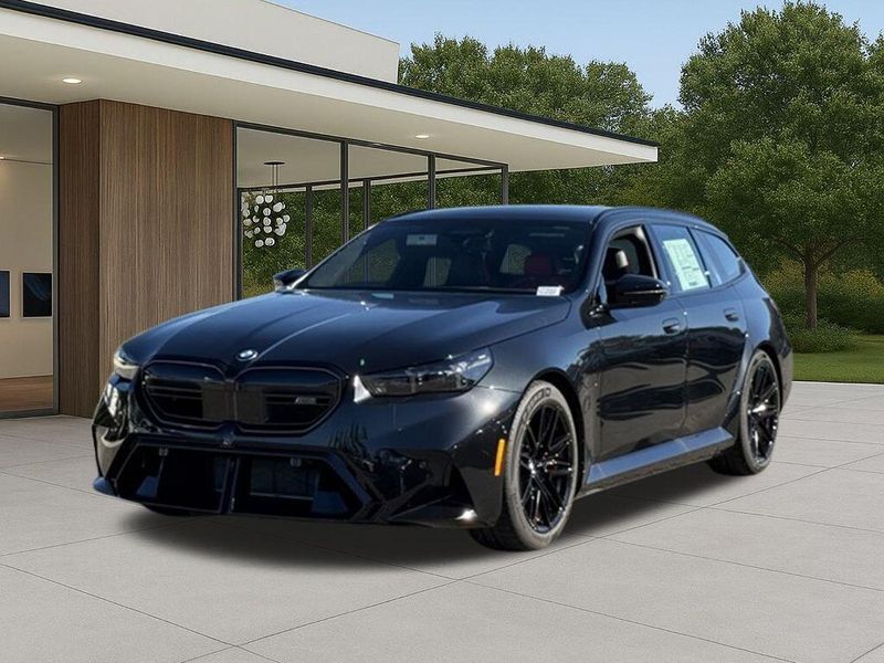 New 2026 BMW M5 BaseImage 2